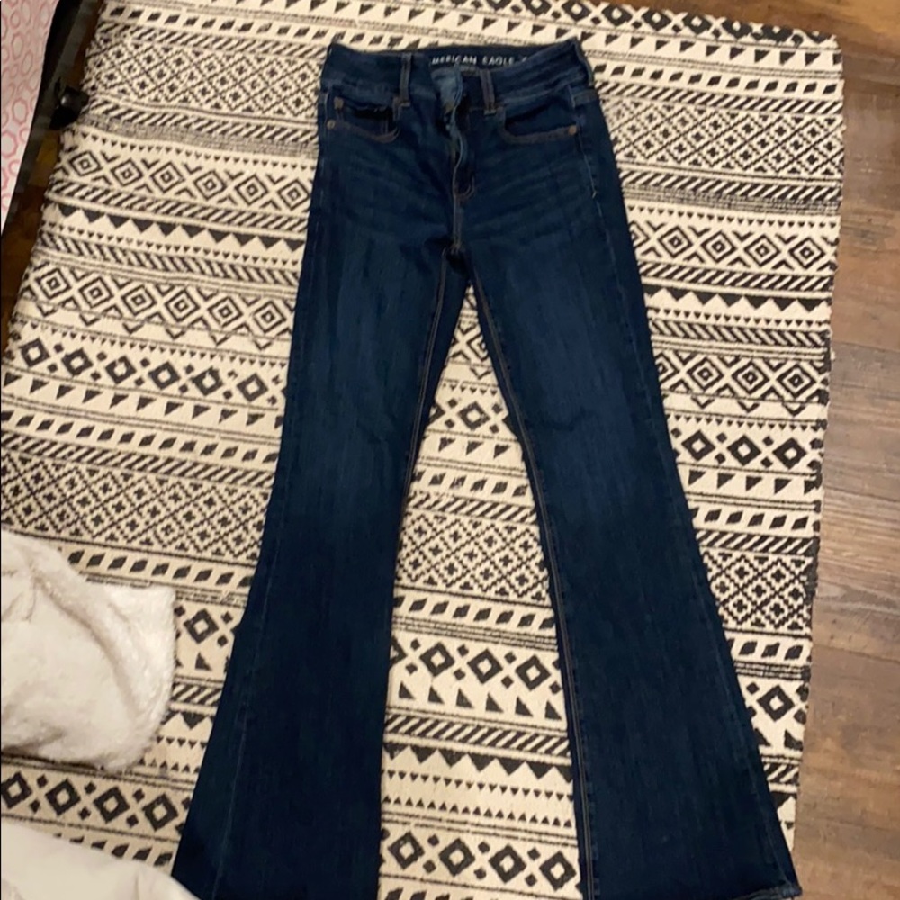 high waisted american eagle flare jeans !!!